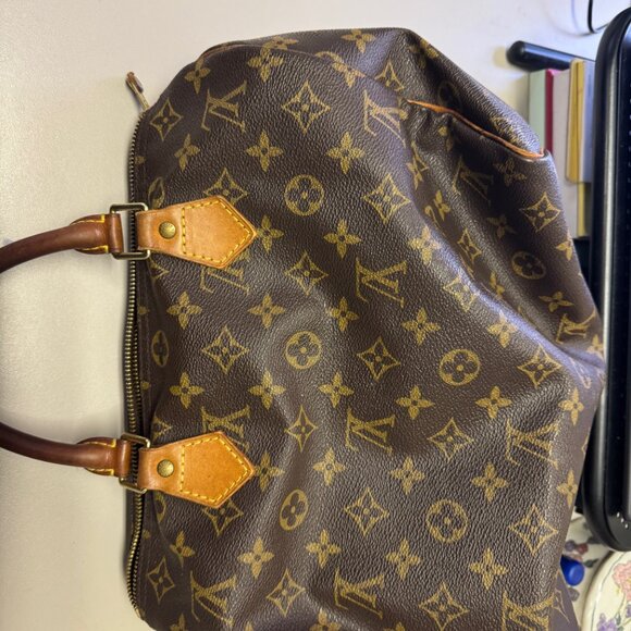 Louis Vuitton Monogram Speedy 30 - Picture 2 of 8